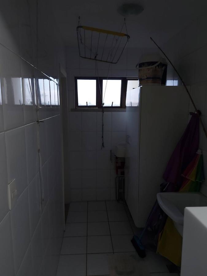 Apartamento Em Guarajuba 200M Da Praia Camaçari Buitenkant foto