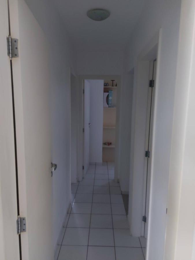Apartamento Em Guarajuba 200M Da Praia Camaçari Buitenkant foto