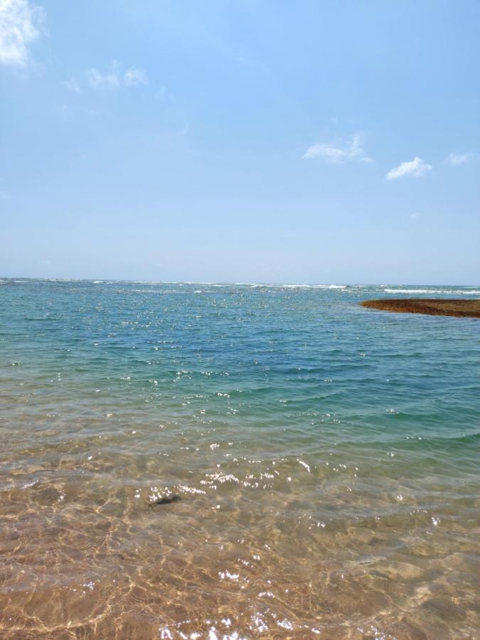 Apartamento Em Guarajuba 200M Da Praia Camaçari Buitenkant foto